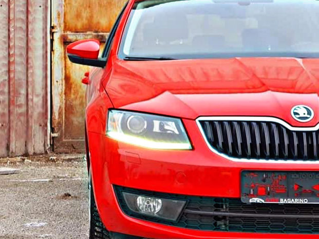 Škoda Octavia Combi 2.0 TDI full