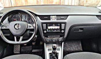 Škoda Octavia Combi 2.0 TDI full