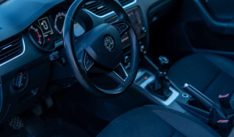 Škoda Octavia 1,4 tsi full