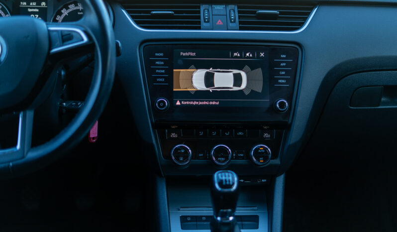 Škoda Octavia 1,4 tsi full