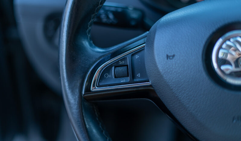 Škoda Octavia 1,4 tsi full