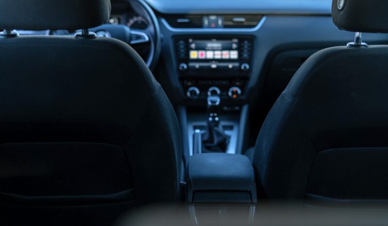Škoda Octavia 1,4 tsi full